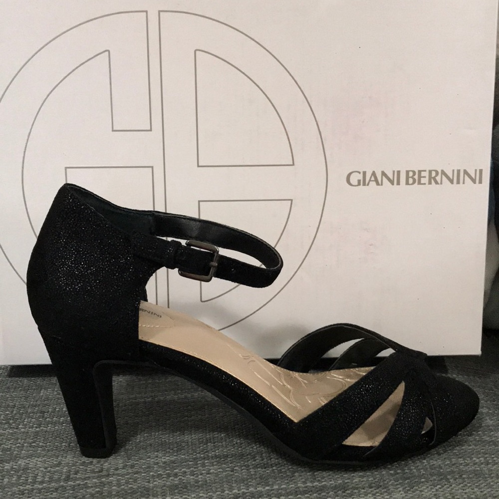 Black heel